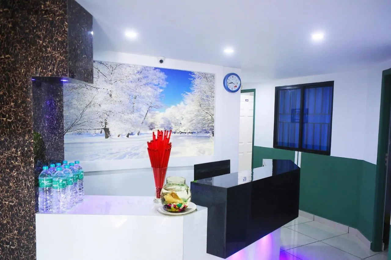 Metro Inn Ernakulam Indie